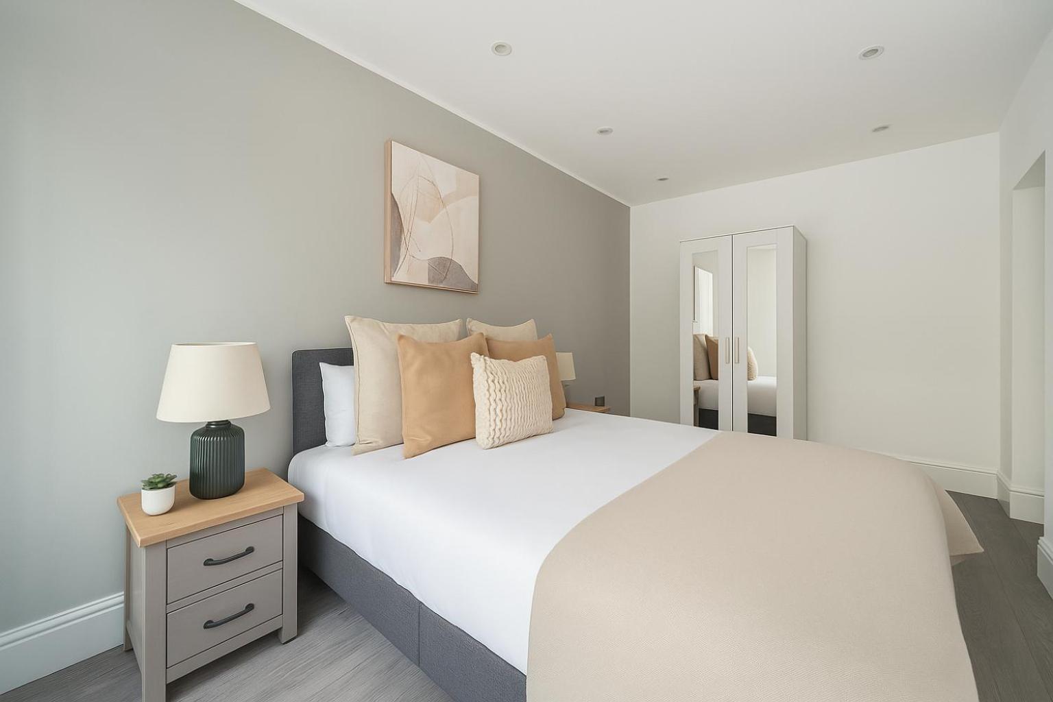 Amazing Flat Near Golders - Great Transport Links Apartment